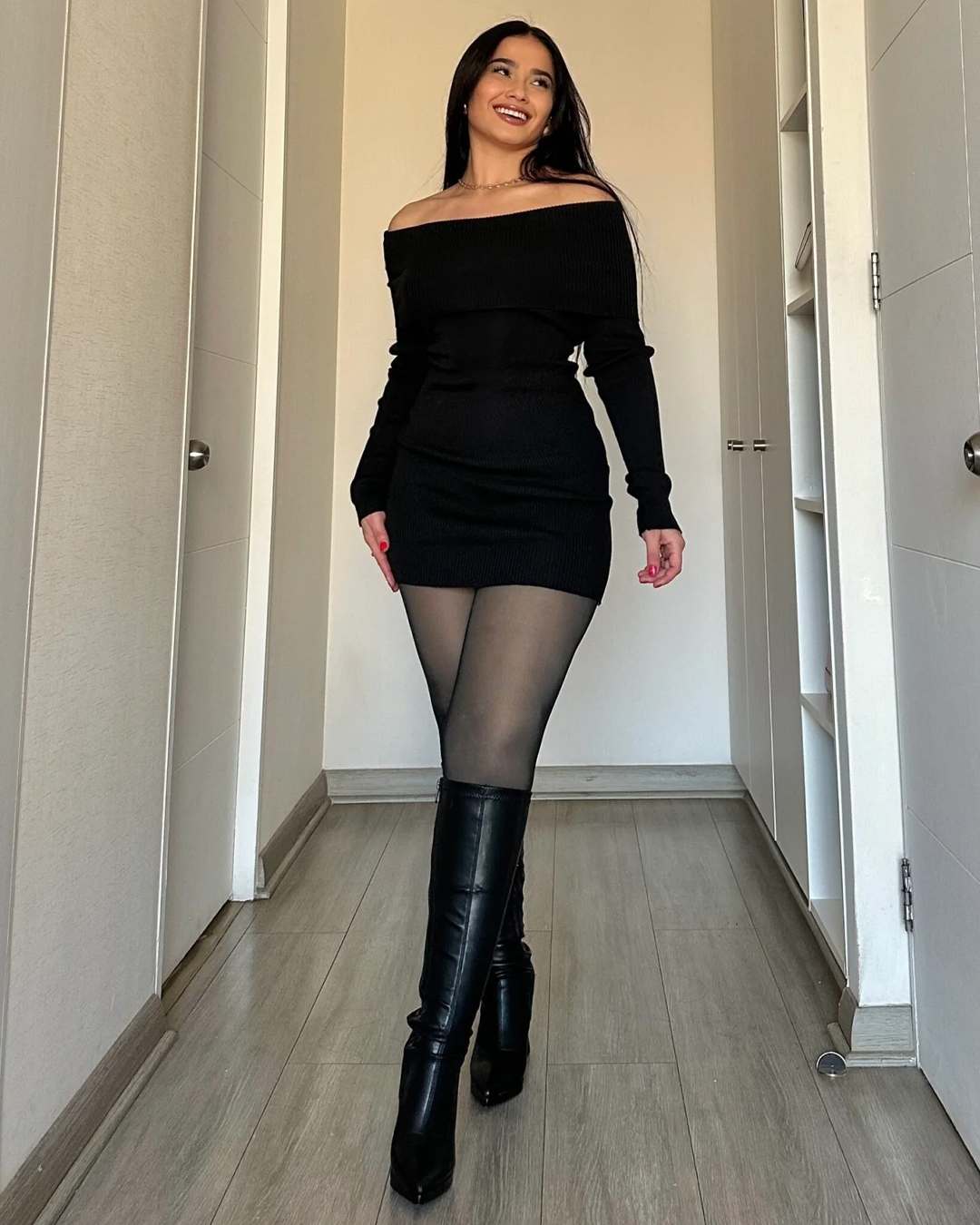 Vestido Negro Cleopatra